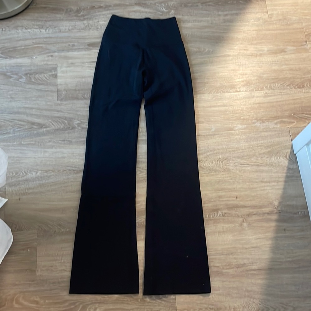 Beyond Yoga flare leggings